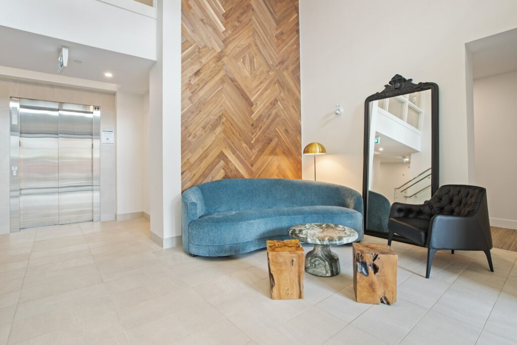 multifamily-flooring-lobby